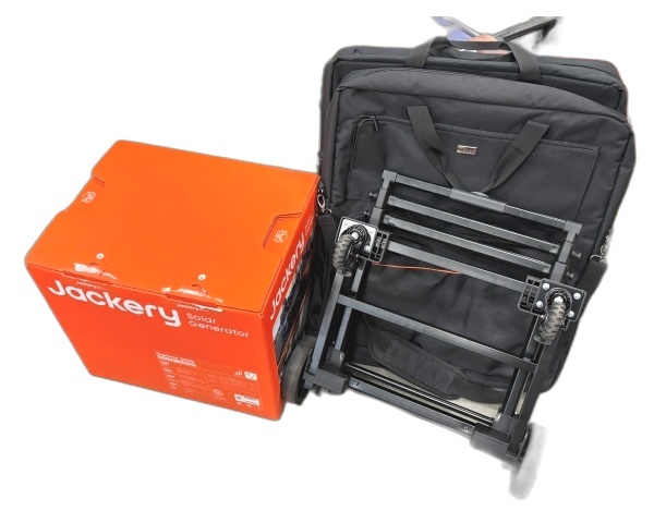 Jackery ジャクリ 3000 New ソーラーパネル 200W 2枚 専用カート付 フルセット 3072Wh 定格3000W ポータブル電源